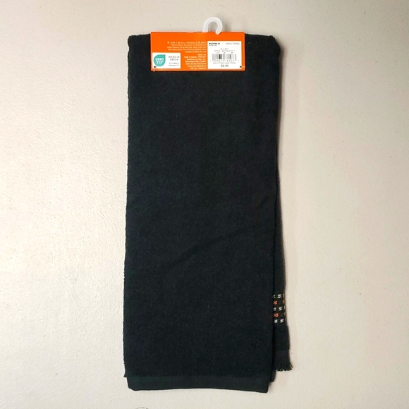 ❤️NWT DANCING SKELETONS PLUSH HAND TOWEL (ECO FRIENDLY) - HALLOWEEN - Picture 3 of 6
